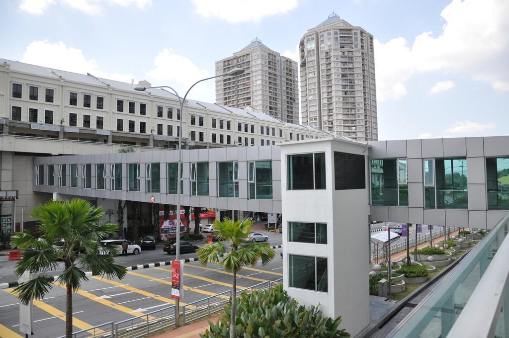 Damas Suites & Residences Kuala Lumpur Exterior foto
