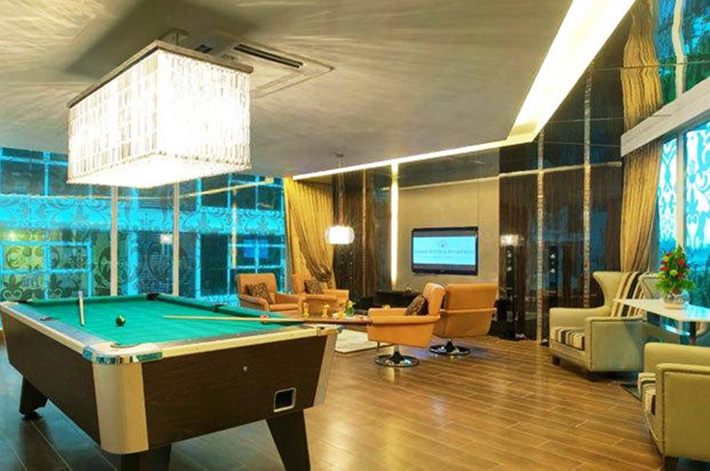 Damas Suites & Residences Kuala Lumpur Exterior foto